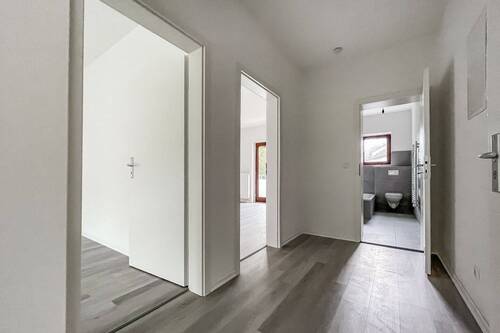 Flur - 2 Zimmer Etagenwohnung zur Miete in Bochum