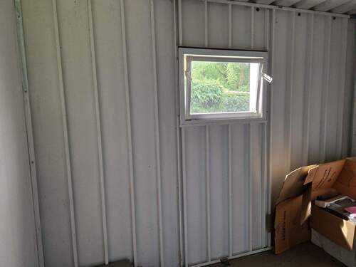 Abstellkammer in der Garage - 