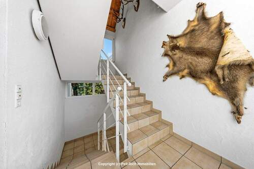 Treppenhaus OG zu DG - 