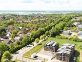 Hausansicht - Moderne und sonnige Dachgeschosswohnung im Ostseebad Heikendorf