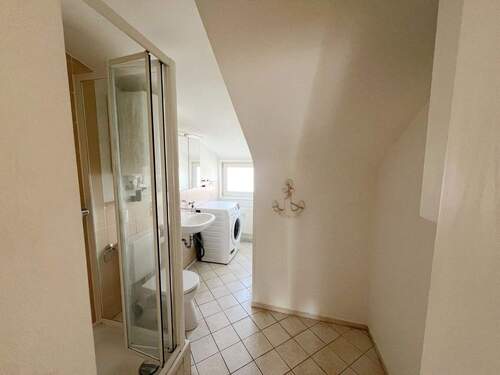 Bad - Etagenwohnung mit 35,00 m&sup2; in Reichenbach an der Fils zur Miete