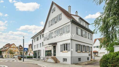 Außenansicht 1 - Charmantes Mehrfamilienhaus im Herzen von Winterbach - voll vermietet und mit großem Potenzial