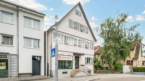 Außenansicht 2 - 5 Zimmer Mehrfamilienhaus, Wohnhaus in Winterbach