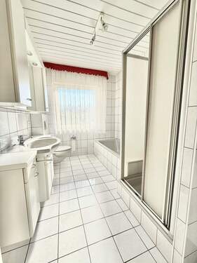 EG: Badezimmer - 
