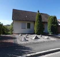 Bezauberndes Einfamilienhaus mit Einliegerwohnung und viel Komfort - Neuhaus