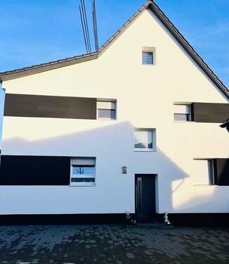 3 - 8 Zimmer Mehrfamilienhaus, Wohnhaus in Philippsburg