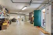 Garage - 