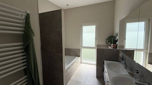 562 DG Tageslichtbad - 