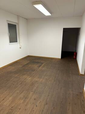 Hallenbüro 3 - 
