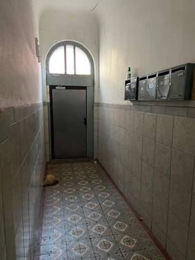 Eingangsbereich - 3 Zimmer Mehrfamilienhaus, Wohnhaus zum Kaufen in Duisburg