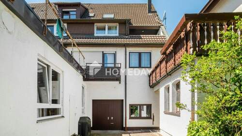 Außenansicht 3 - 7 Zimmer Doppelhaushälfte in Dettingen an der Erms