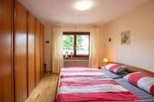 Schlafzimmer im Erdgeschoss - 