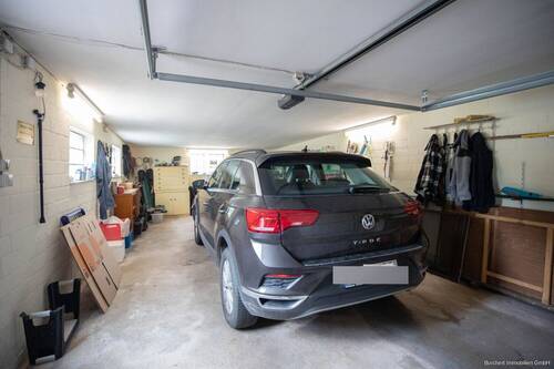 Garage - 