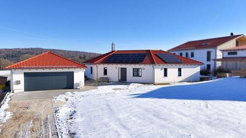 Außenaufnahme - 4 Zimmer Bungalow zum Kaufen in Breitenbrunn