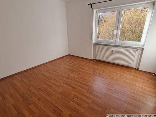 5 Zimmer 3 - 
