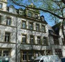 sanierte Altbauwohnung mit Balkon in der schönsten Straße Triers