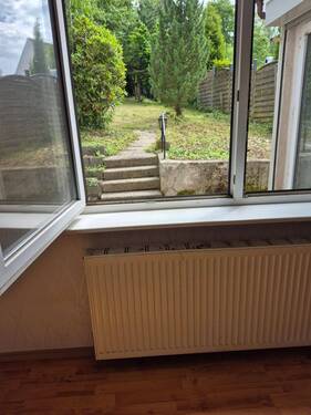 Fensteraussicht Wohnzimmer EG - 