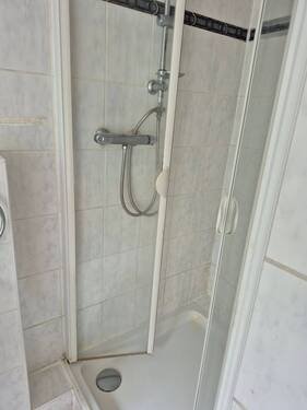 Dusche OG - 