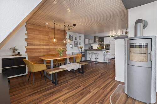 Obergeschoss Esszimmer - 