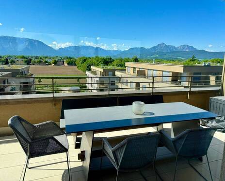 Blick von der Terrasse - 3 Zimmer Terrassenwohnung zum Kaufen in Freilassing
