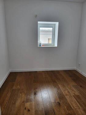 Böro /Kinderzimmer - Etagenwohnung mit 105,00 m&sup2; in Auderath zur Miete
