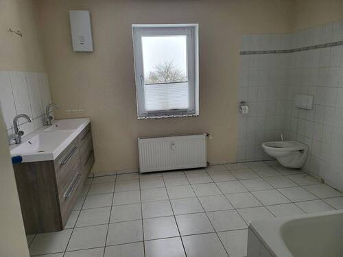 großes Wannenbad - 