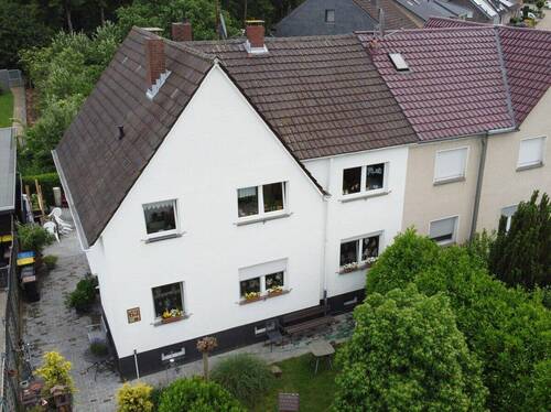 Hausansicht - 6 Zimmer Mehrfamilienhaus, Wohnhaus zum Kaufen in Weilerswist-Metternich