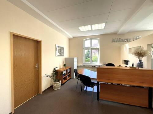 HG (EG), Gewerbe / Empfang - 