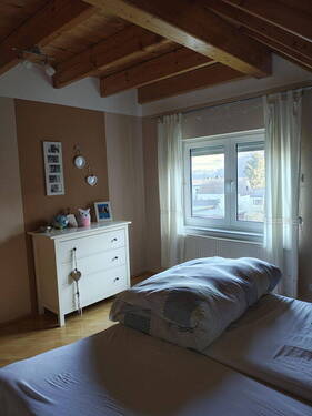 1. Schlafzimmer DG. - 