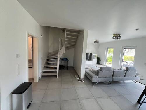 Treppenhaus rechts - 