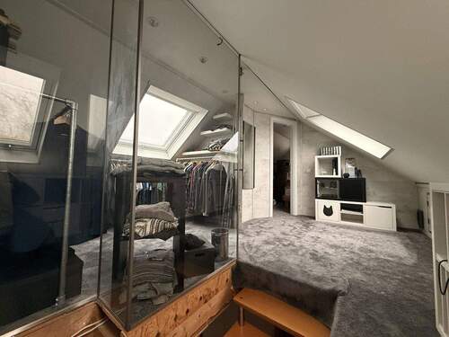 DG Flur mit Ankleideraum - 