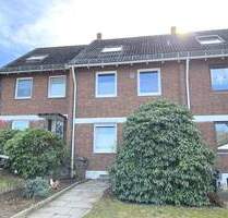 PURNHAGEN-IMMOBILIEN - Reihenmittelhaus mit Garage in gesuchter Wohnlage von Bremen-Schönebeck! - Bremen / Schönebeck