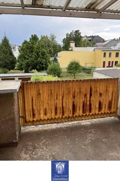 Balkon - Etagenwohnung mit 72,70 m&sup2; in Hartha zur Miete