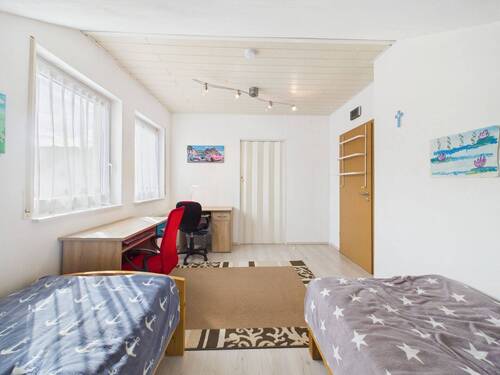 Schlafzimmer 1 DG - 