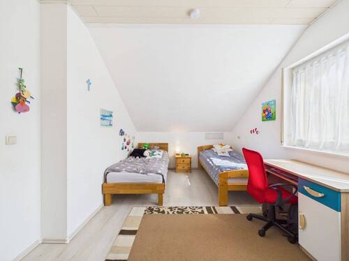Schlafzimmer 1 DG - 