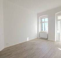 Erstbezug nach Sanierung ! große 2- RWE mit Wintergarten im Görlitzer Zentrum !