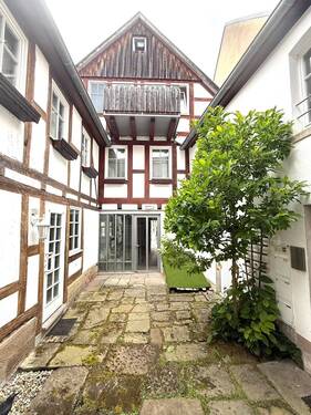 Bild 1 - Ein Haus mit Geschichte - liebevoll saniertes Wohn- und Geschäftshaus mit besonderer Ausstrahlung