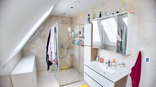 32 dji_mimo_20250523_104204_20250523104204_1747993 - 