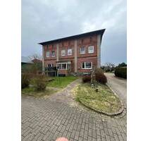 Renovierungsbedürftiges MFH mit 4 Wohneinheiten in Drochtersen