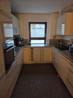 Bild 1 - Attraktive 3,5 Zimmer-Wohnung in Karlsruhe