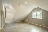 Zimmer 1 Dachgeschoss - 