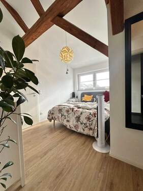 Schlafzimmer 1 - Etagenwohnung mit 102,50 m&sup2; in Albstadt zur Miete