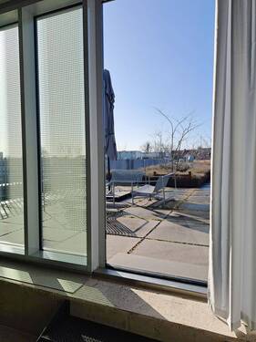 Blick auf die Terrasse - 