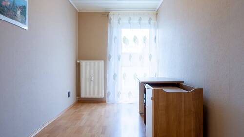 Arbeits- / Kinderzimmer - 