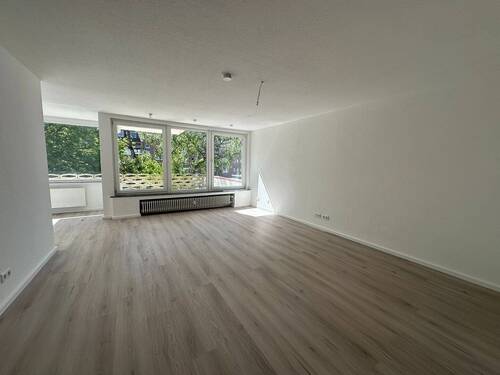 Wohn-/Esszimmer 1.OG - 