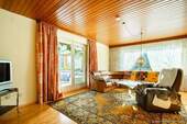 EG Wohnzimmer - 1 Zimmer Einfamilienhaus in Löffingen