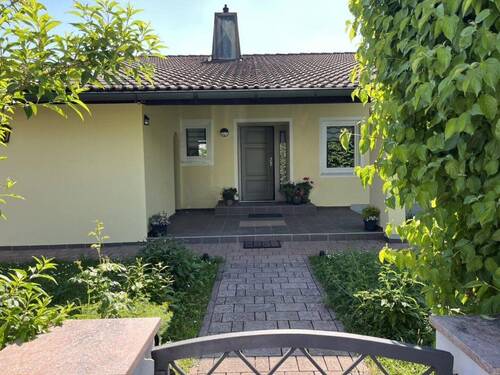 Eingang - 4 Zimmer Einfamilienhaus in Mühldorf am Inn