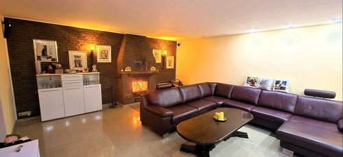 Großes Wohnzimmer Kaminseite - 