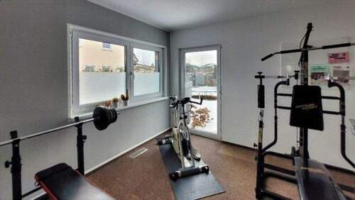 Arbeits-/ Gäste-/ Kinderzimmer EG - 