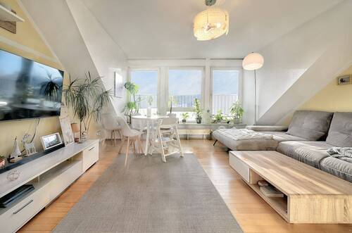 Wohnzimmer - Etagenwohnung mit 77,00 m&sup2; in Duisburg zum Kaufen